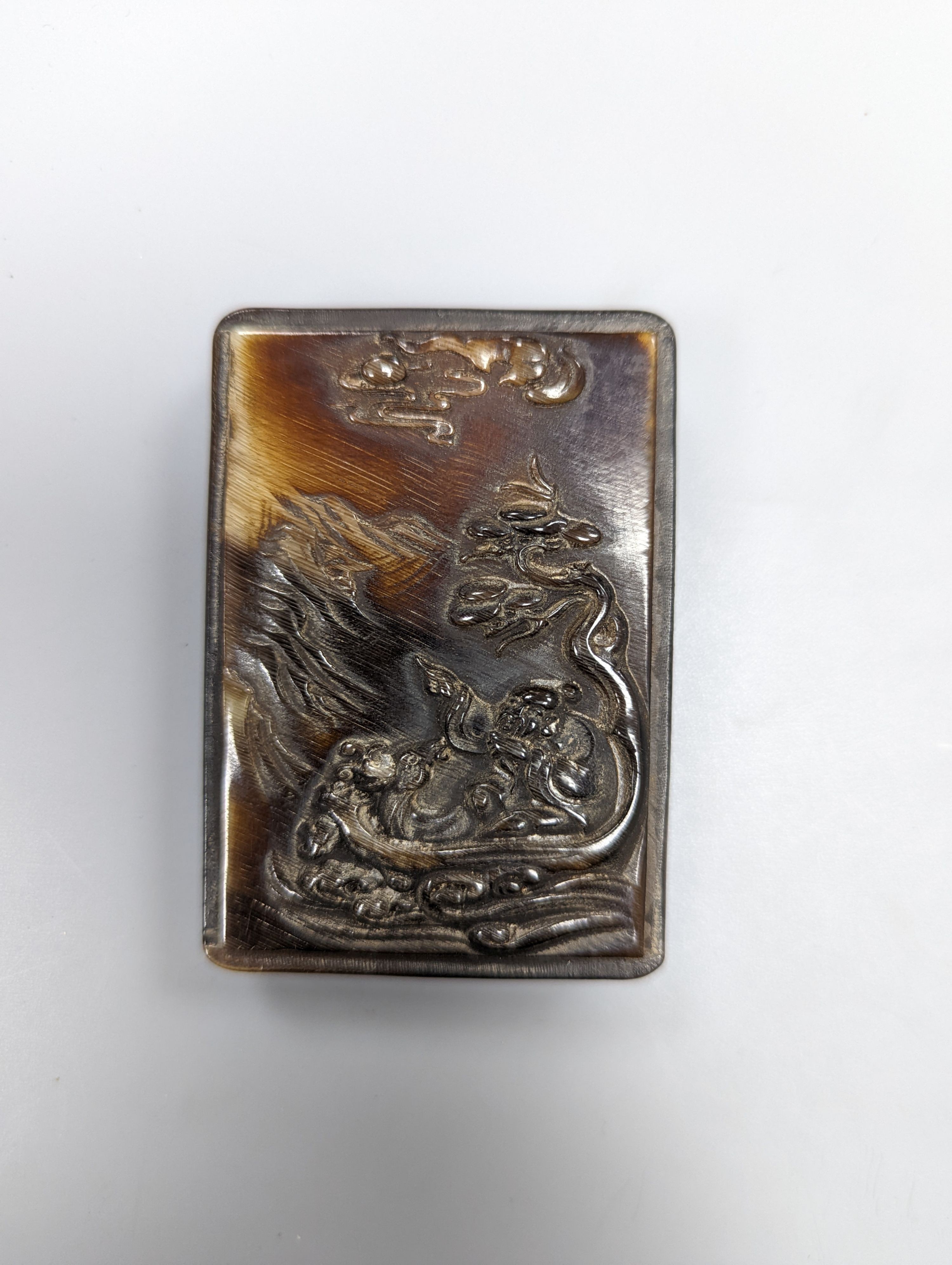 A Chinese horn pendant plaque 7.5cm